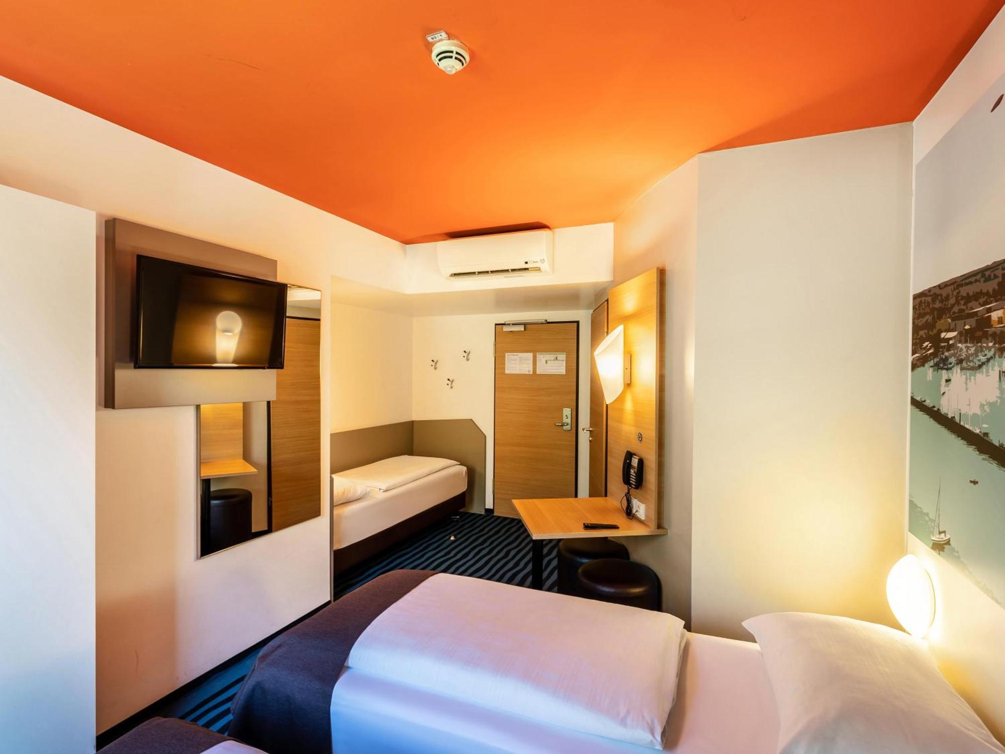 B&B Hotel コンスタンツ エクステリア 写真