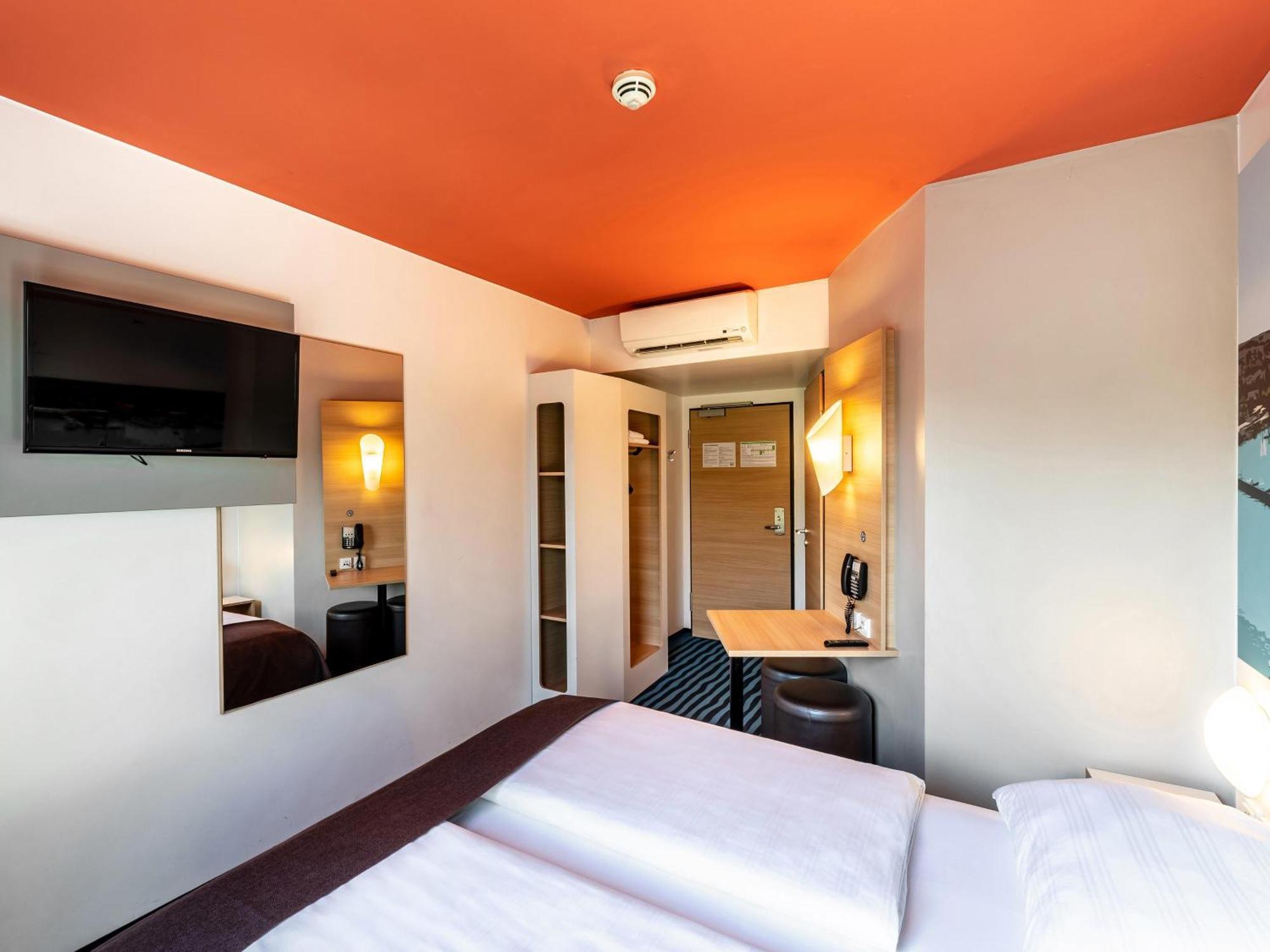 B&B Hotel コンスタンツ エクステリア 写真